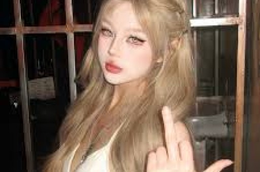 汪小菲夫妻被侃＂双轨夫妇＂张兰维护儿媳
