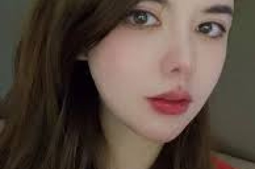 美女壁纸﹣明星绯闻性感女神﹣张馨予春日校服少女